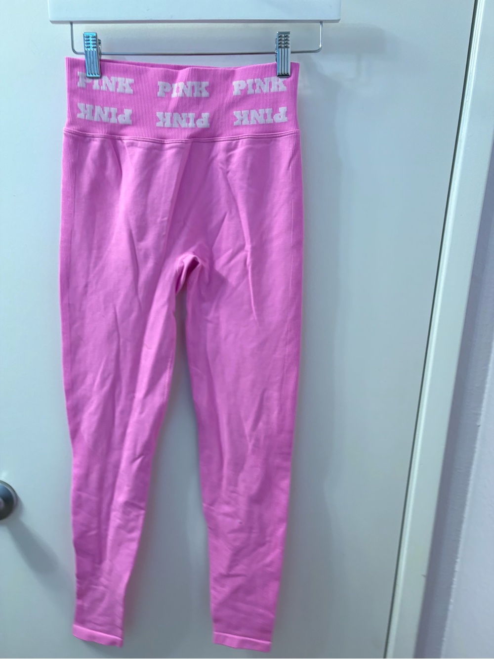 PINK Victoria's Secret Women’s ' Hot Pink Logo Waistband Leggings Small